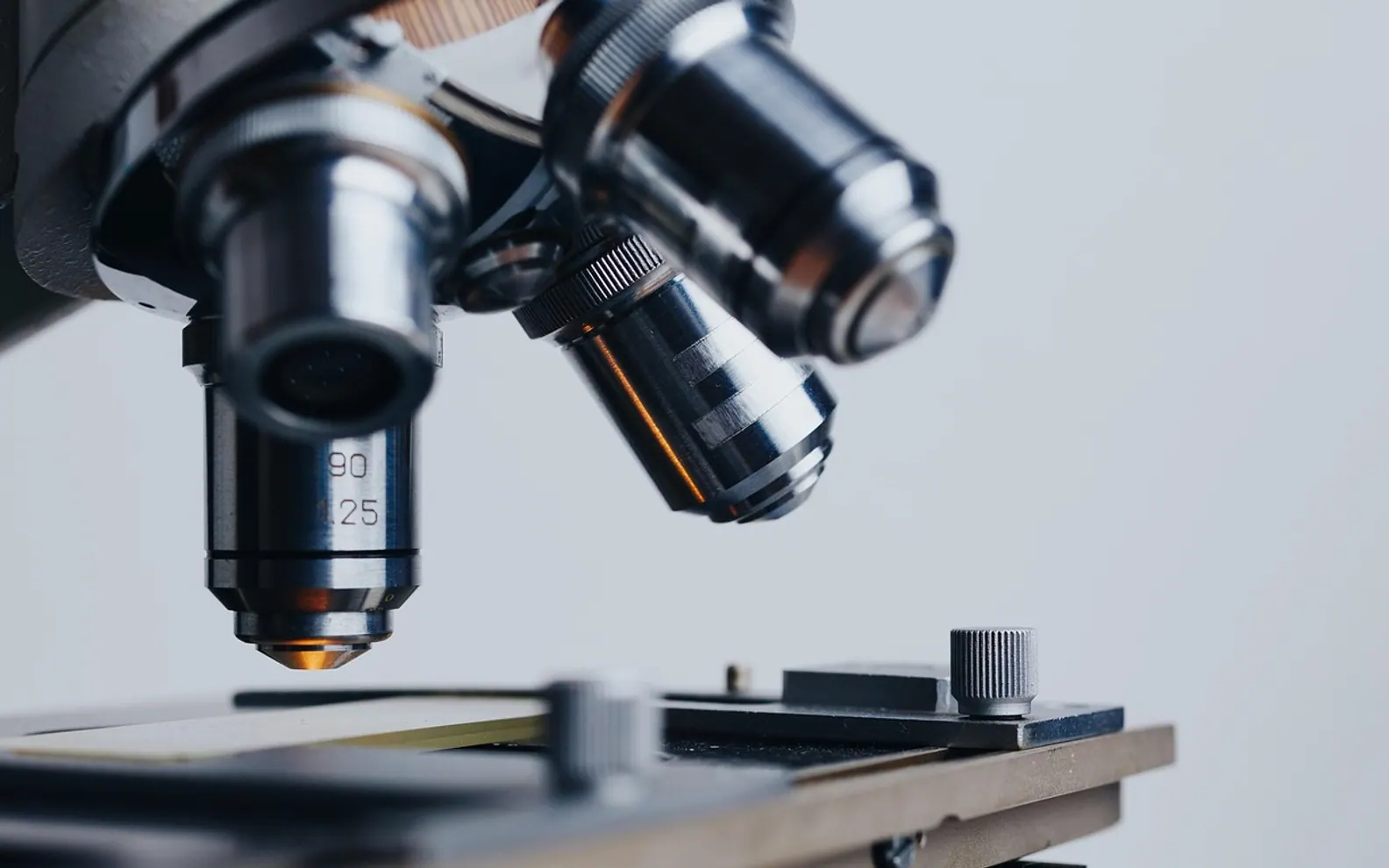Analysis, biochemistry and biologist
